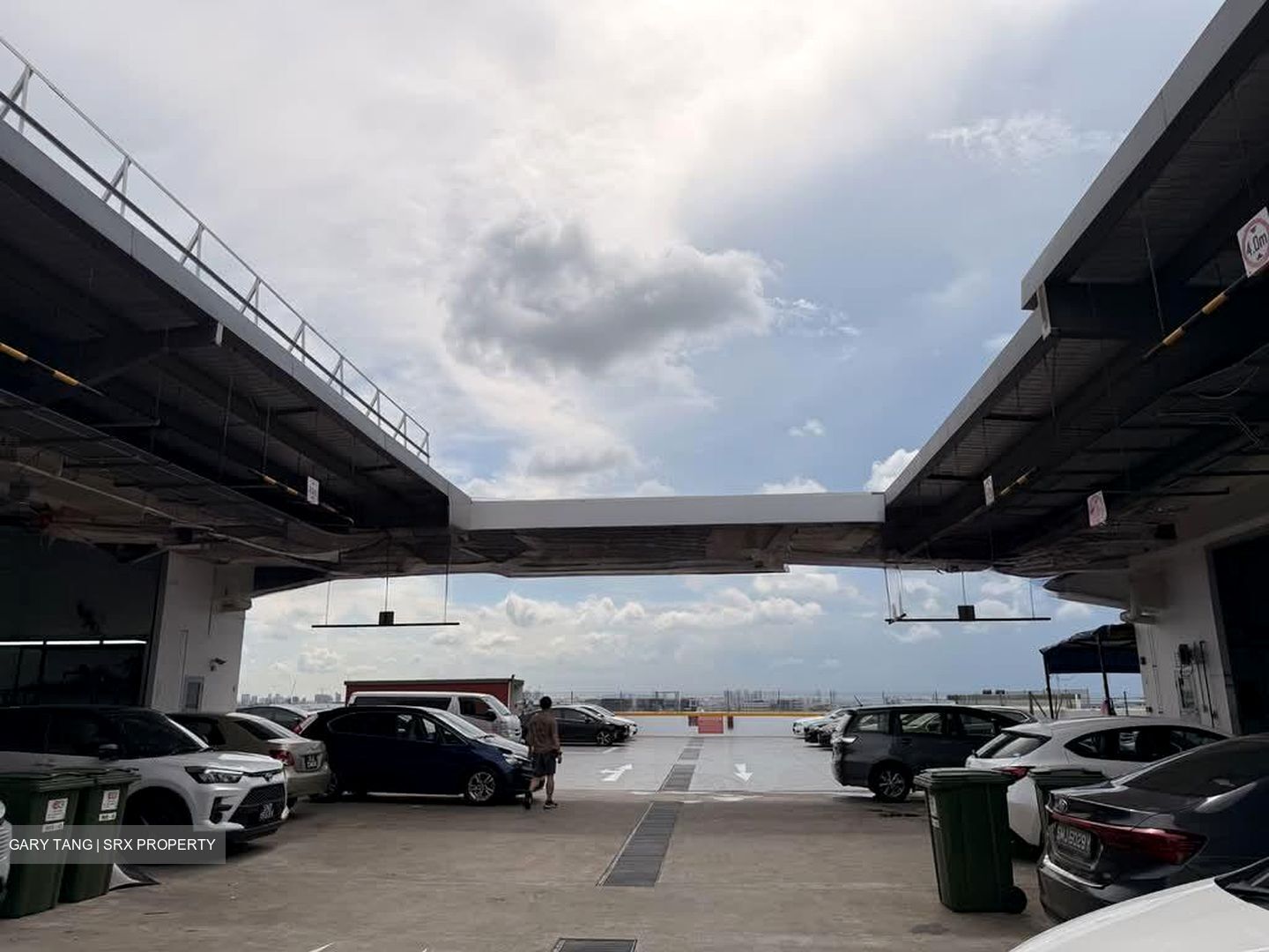 Premier @ Kaki Bukit (D14), Factory #570944771